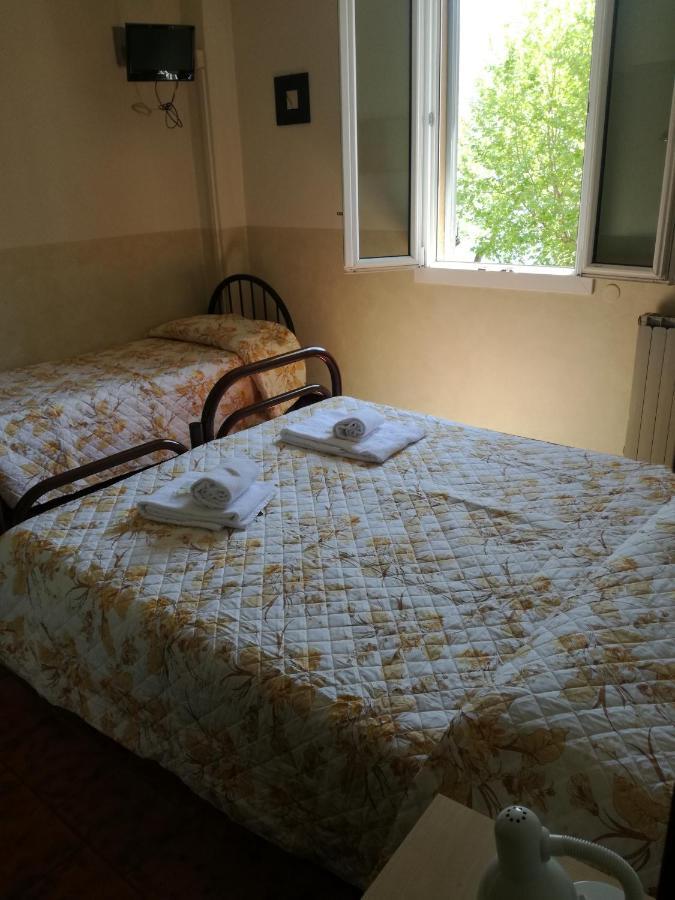 Hotel Belvedere Lovere Buitenkant foto